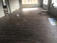 Подготовка основания и укладка кварцвиниловой плитки